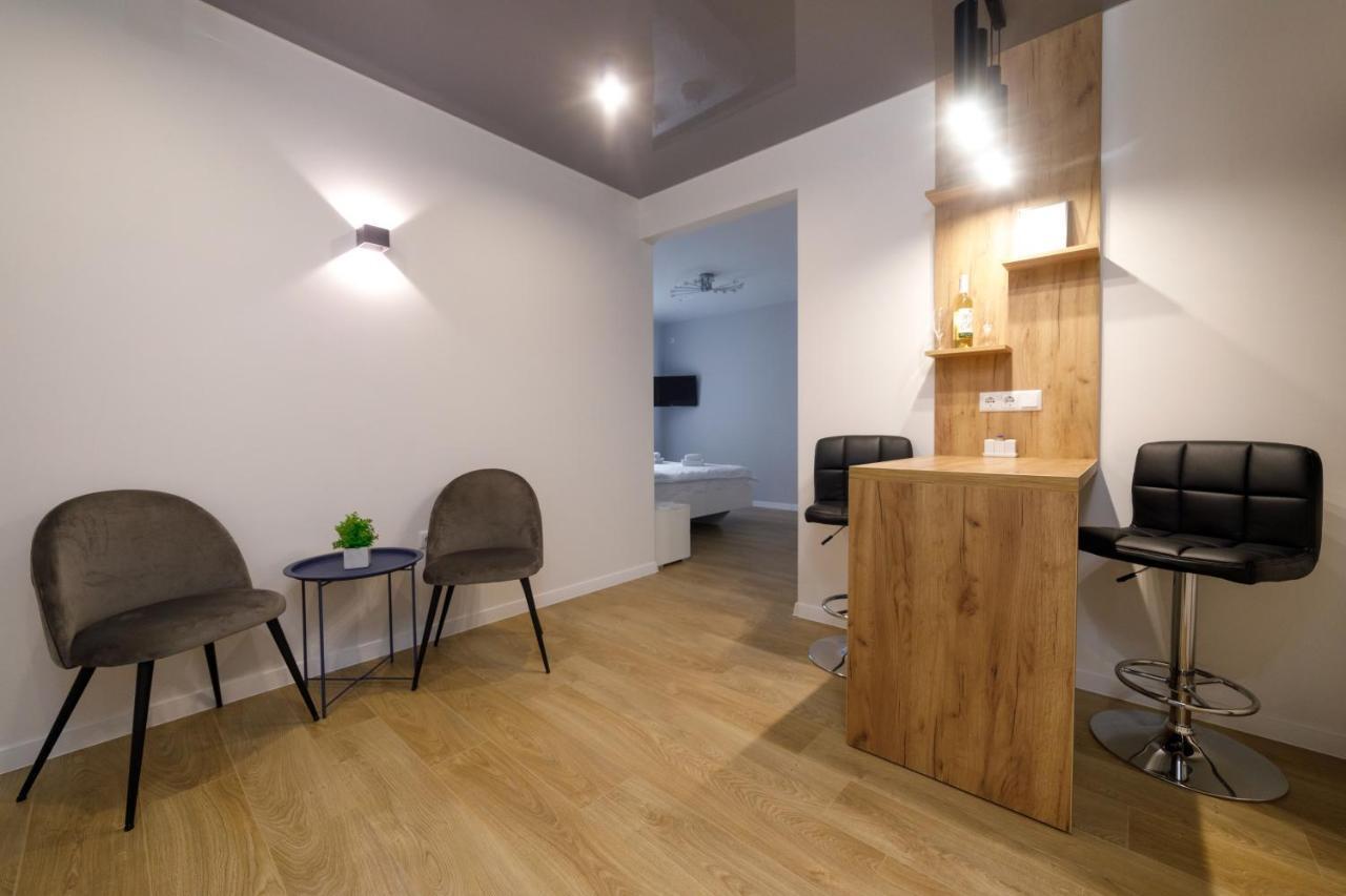 Pure Apartments ลวีฟ ภายนอก รูปภาพ